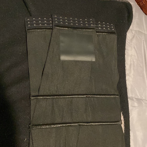 Waist trainer - Picture 3 of 5
